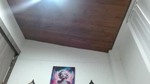 Crystal Blaze online show from 4, 3, 2026