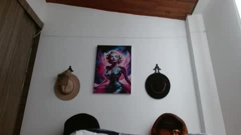 Crystal Blaze online show from 6, 3, 2026