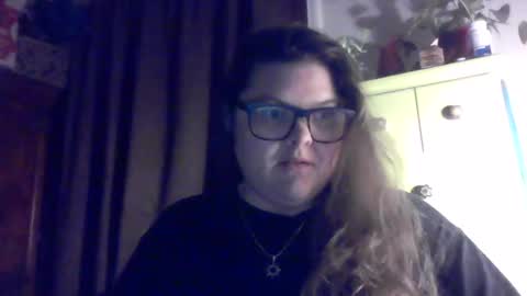 Snapshot of crystalizzzee chatting on 30, 1, 2025 Herekittykitty69 online show from 30, 1, 2025
