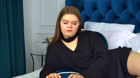 Crystal online show from 1, 2, 2025