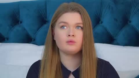 Crystal online show from 25, 4, 2026