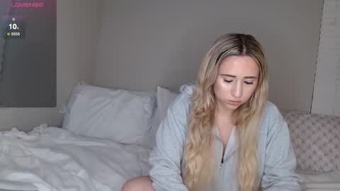 Nikki online show from 21, 10, 2025