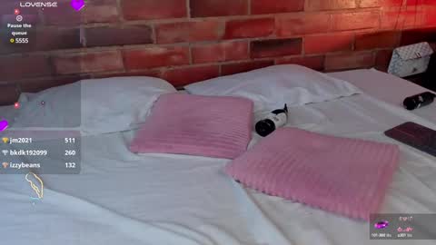 Soy Crystal online show from 1, 3, 2025