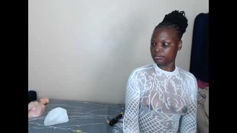 crystalxebony online show from 13, 11, 2025