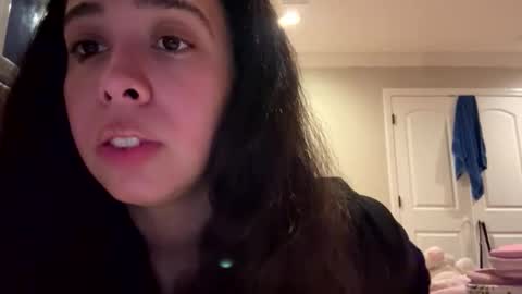 Thick Cuban Laz online show from 30, 4, 2026