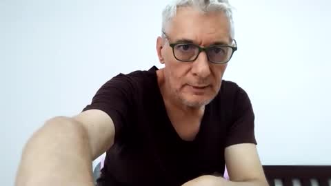 BIG UNCUT HARD COCK online show from 27, 5, 2026