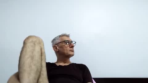 BIG UNCUT HARD COCK online show from 1, 6, 2026