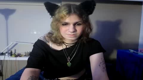 cuddleavenue online show from 14, 3, 2026