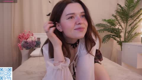 Snapshot of cuddlebyyou chatting on 9, 11, 2025 Ellie online show from 9, 11, 2025