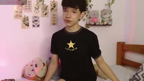 Snapshot of cuddly_twinkie chatting on 24, 4, 2026 Cuddly online show from 24, 4, 2026