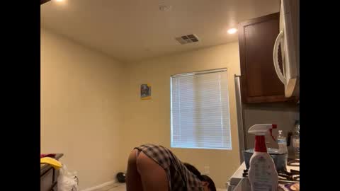 cum2charmxx online show from 27, 9, 2025