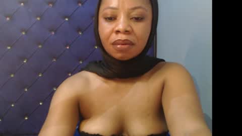 Snapshot of cum_chocochata chatting on 18, 5, 2026 Nancy online show from 18, 5, 2026