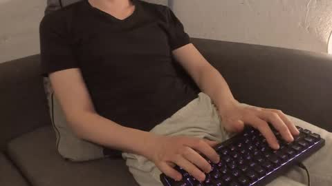 Snapshot of cum_for_cum chatting on 20, 5, 2026 Kenny online show from 20, 5, 2026
