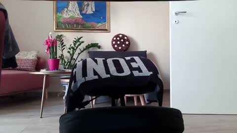 Snapshot of cumcumcum2015 chatting on 4, 4, 2026 cumcumcum2015 online show from 4, 4, 2026