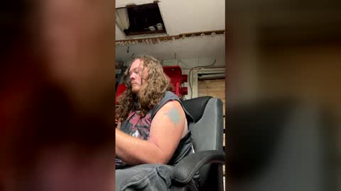 cumdaddyy92 online show from 9, 1, 2026