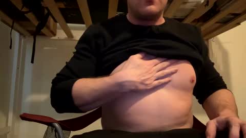 Snapshot of cumfacialxxx chatting on 11, 1, 2025 cumfacialxxx online show from 11, 1, 2025