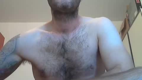 Snapshot of cummincock04 chatting on 6, 1, 2026 cummincock04 online show from 6, 1, 2026