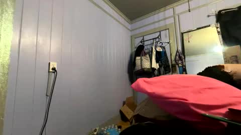 Snapshot of cumnsparkle chatting on 13, 4, 2026 cumnsparkle online show from 13, 4, 2026