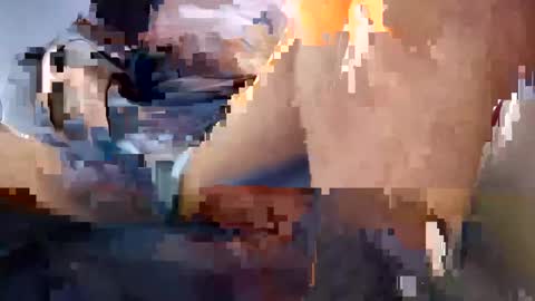 Snapshot of cumsinmealot chatting on 2, 1, 2025 Aprilia online show from 2, 1, 2025