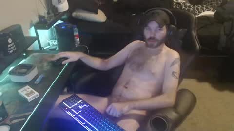 Snapshot of cumslinger2003 chatting on 8, 12, 2024 cumslinger2003 online show from 8, 12, 2024