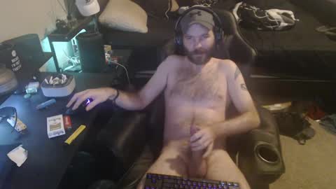 Snapshot of cumslinger2003 chatting on 31, 12, 2024 cumslinger2003 online show from 31, 12, 2024