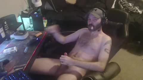 Snapshot of cumslinger2003 chatting on 28, 1, 2025 cumslinger2003 online show from 28, 1, 2025