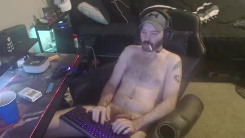 Snapshot of cumslinger2003 chatting on 2, 2, 2025 cumslinger2003 online show from 2, 2, 2025