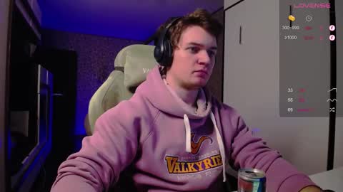 Snapshot of cumzan_ chatting on 12, 2, 2025 Tarzan online show from 12, 2, 2025