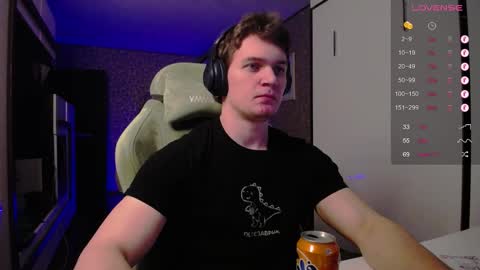 Snapshot of cumzan_ chatting on 21, 2, 2025 Tarzan online show from 21, 2, 2025