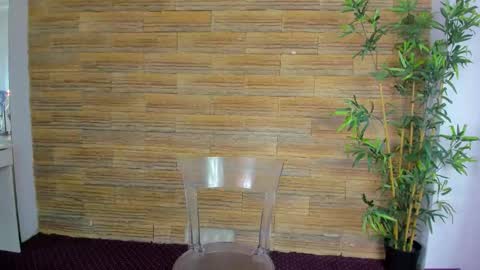 cupcake_izzy online show from 4, 11, 2025