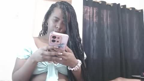 Snapshot of cuplex_hotlatina94 chatting on 7, 7, 2026 dominic and julieta... independent models online show from 7, 7, 2026