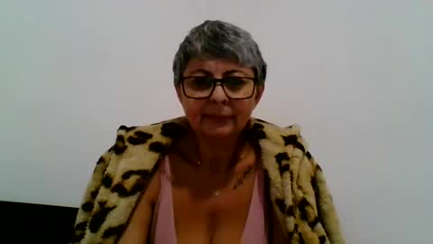 couple online show from 7, 12, 2024