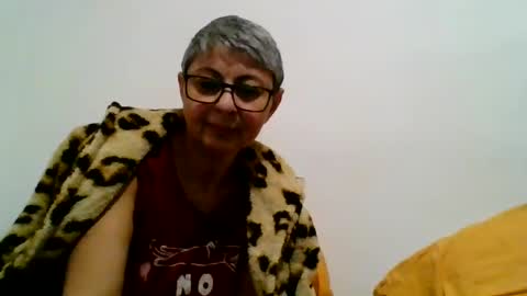couple online show from 13, 12, 2024