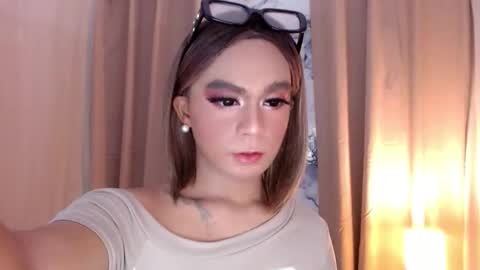 Snapshot of cuppycupcake_2 chatting on 18, 5, 2026 Xyrien online show from 18, 5, 2026