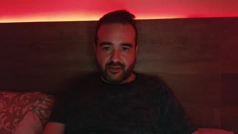 Snapshot of curiosillo1983 chatting on 19, 10, 2025 curiosillo1983 online show from 19, 10, 2025