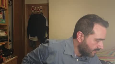 Snapshot of curiosillo1983 chatting on 26, 10, 2025 curiosillo1983 online show from 26, 10, 2025