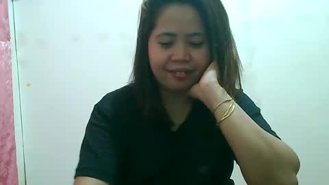 curious_girl247 online show from 4, 1, 2025