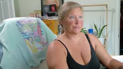curious couple online show from 7, 7, 2026