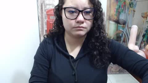 Vannesa online show from 27, 10, 2025