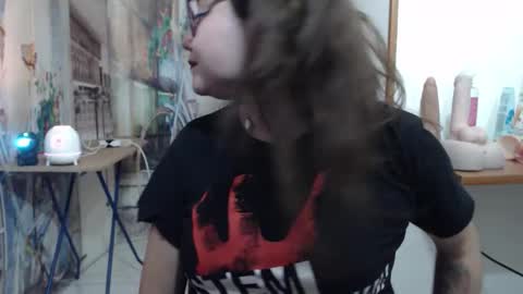 Snapshot of curly_greeneyed chatting on 13, 2, 2026 Vannesa online show from 13, 2, 2026