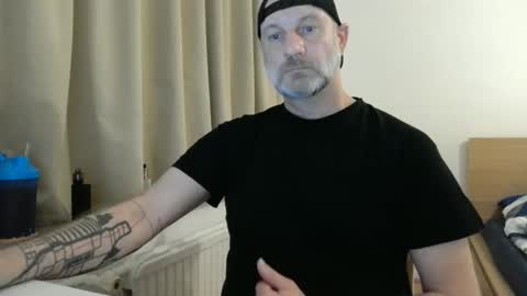 Curman85 online show from 26, 2, 2025