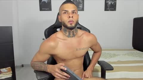 curtis_blake online show from 16, 9, 2025