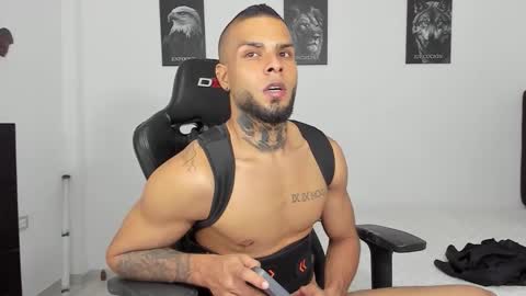 curtis_blake online show from 20, 12, 2025