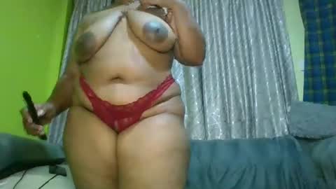 Essie online show from 31, 1, 2025