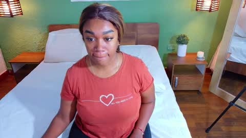 Snapshot of curvyebonyy_ chatting on 18, 2, 2026 Danna online show from 18, 2, 2026