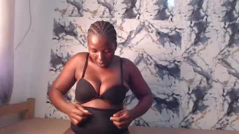 curvyj255 online show from 13, 7, 2026
