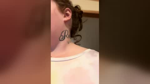 dahlia -kim online show from 19, 12, 2025