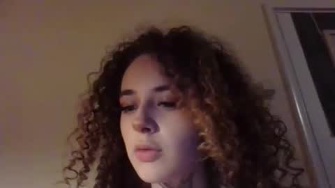 curvyyus online show from 6, 2, 2026