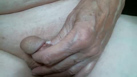 Snapshot of cutandwaxed2 chatting on 17, 11, 2025 BI SMOOTH MATURE SUB online show from 17, 11, 2025