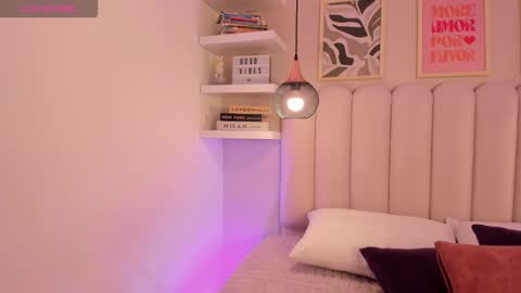 Amber  online show from 10, 11, 2025